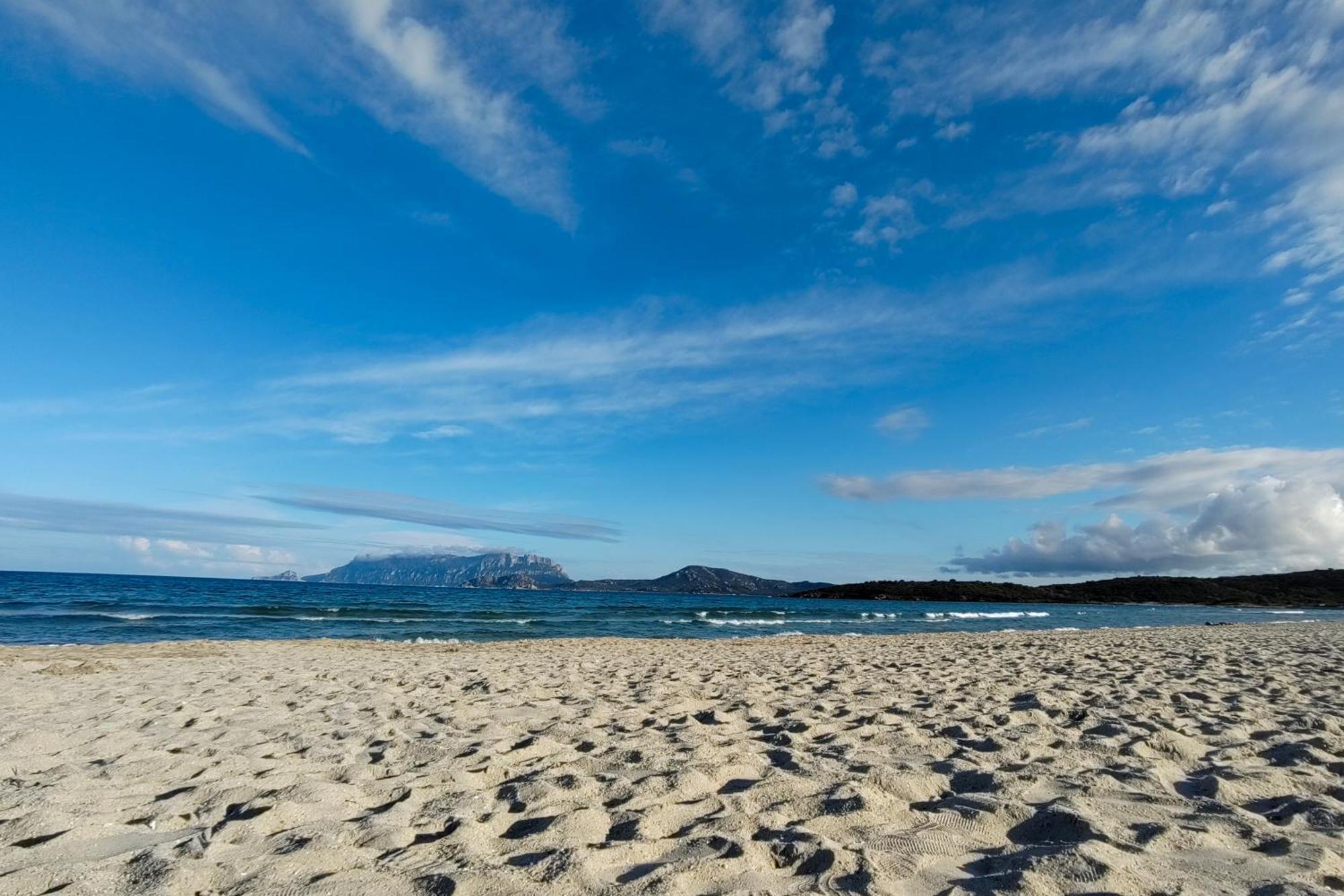 Casa Vacanze Lo Squalo Olbia Luaran gambar